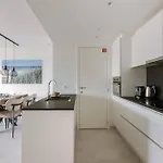 Relax By The Waves Appartement *