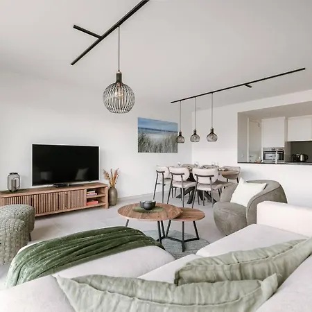 Apartment Relax By The Waves *