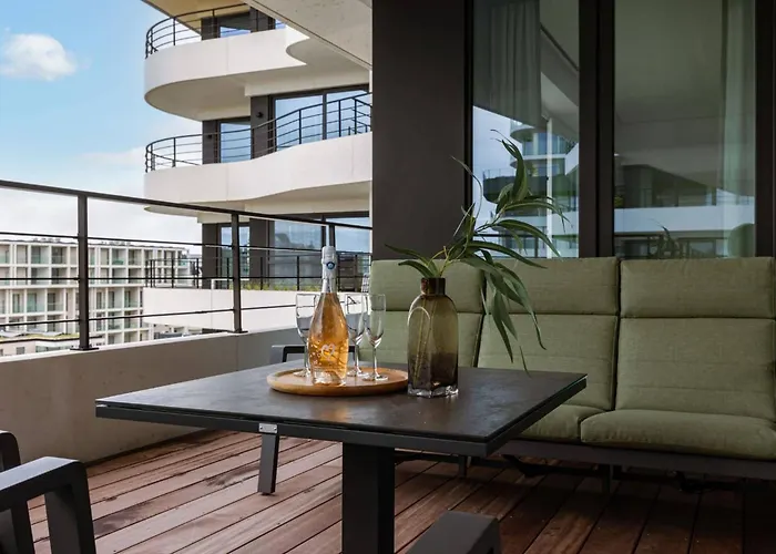 Apartment Relax By The Waves